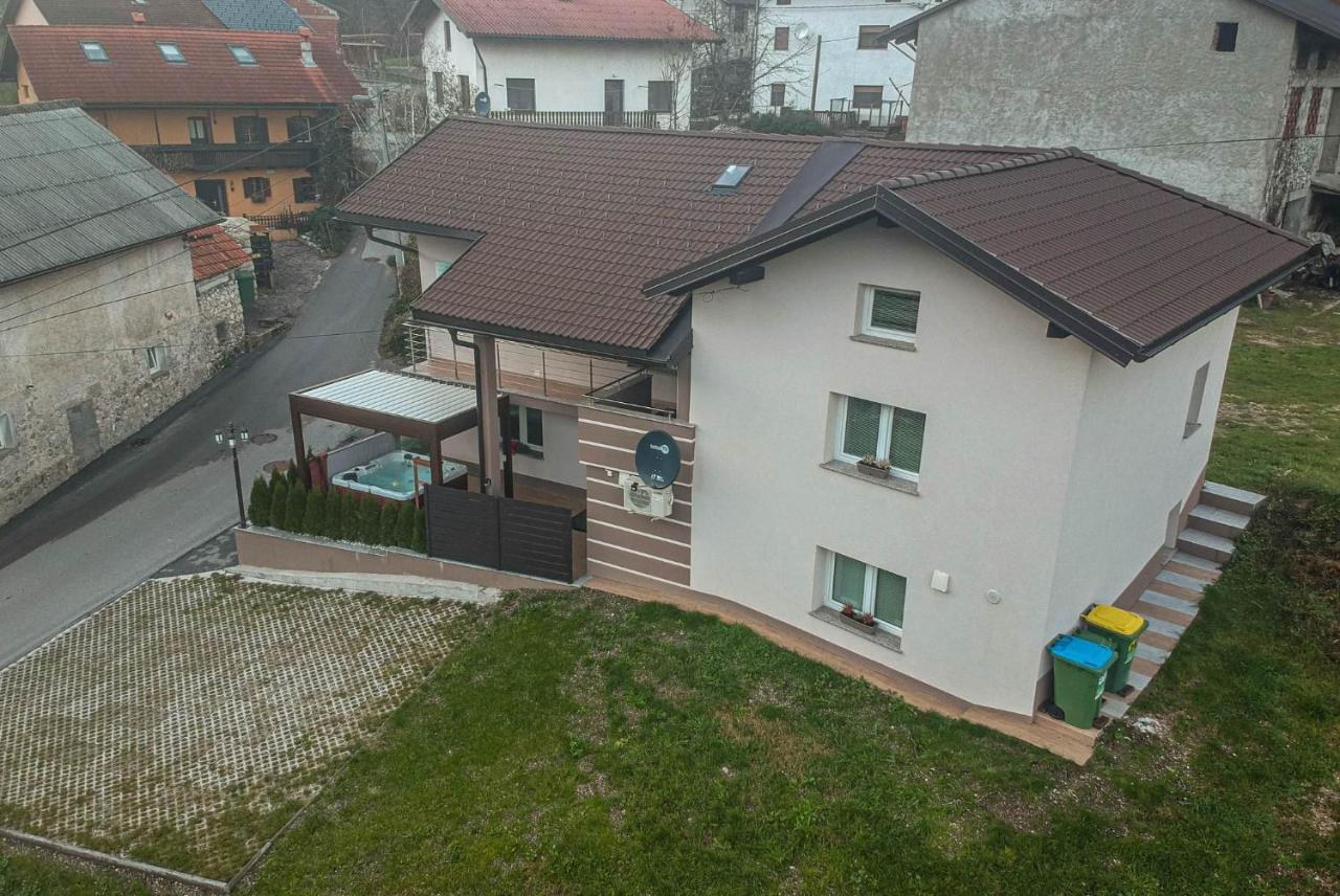 Vila Hisa Bohinc Z Wellnessom Tolmin Exteriér fotografie